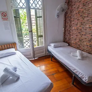  Auberge de jeunesse Diagonal House