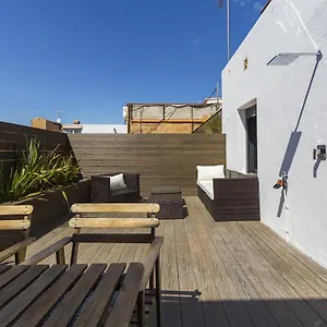 Bird House Hostel