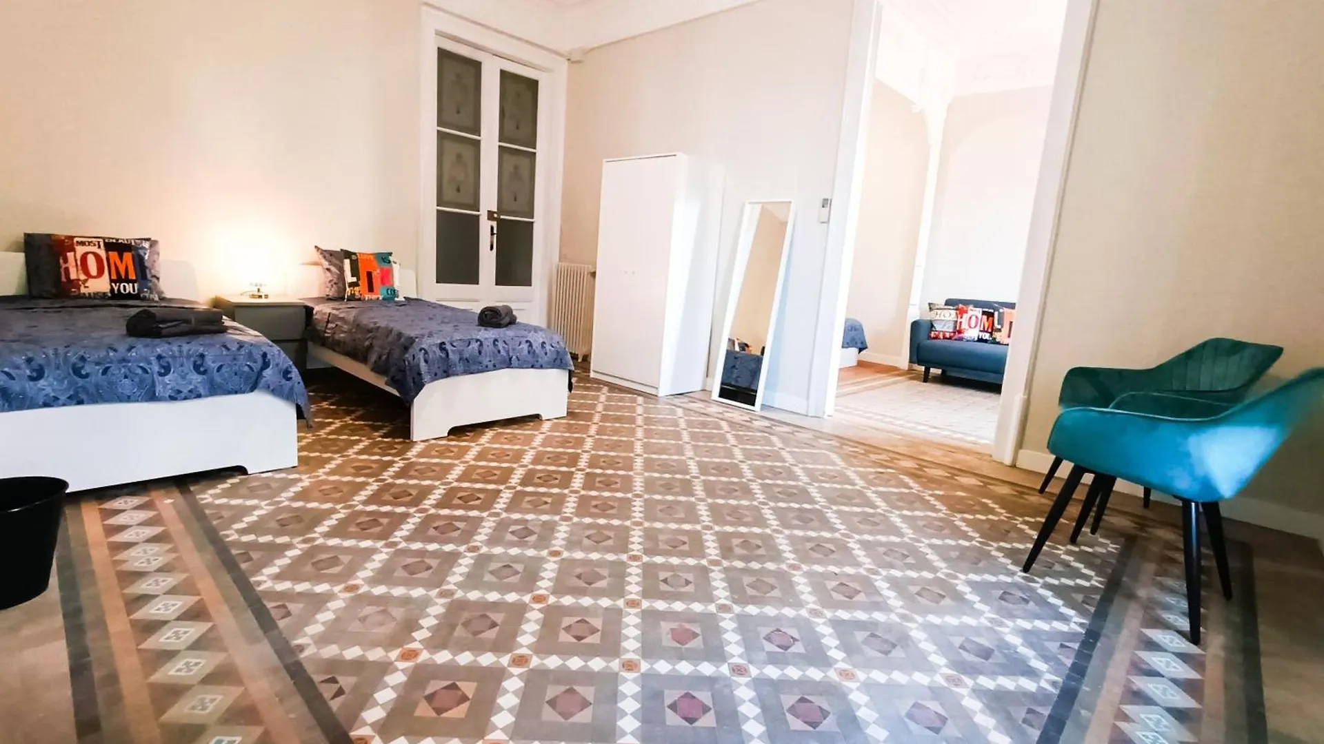 Oasis Rooms Barcelona - Roger Lluria 0*,  Spain